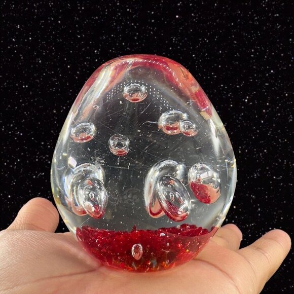 Vintage Art Glass Paperweight Red Bottom With Clear Large Air Bubbles Swirls - Picture 9 of 14